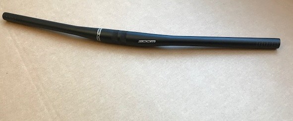 Zoom `Flat on Top` Lenker 31.8/680 mm schwarz