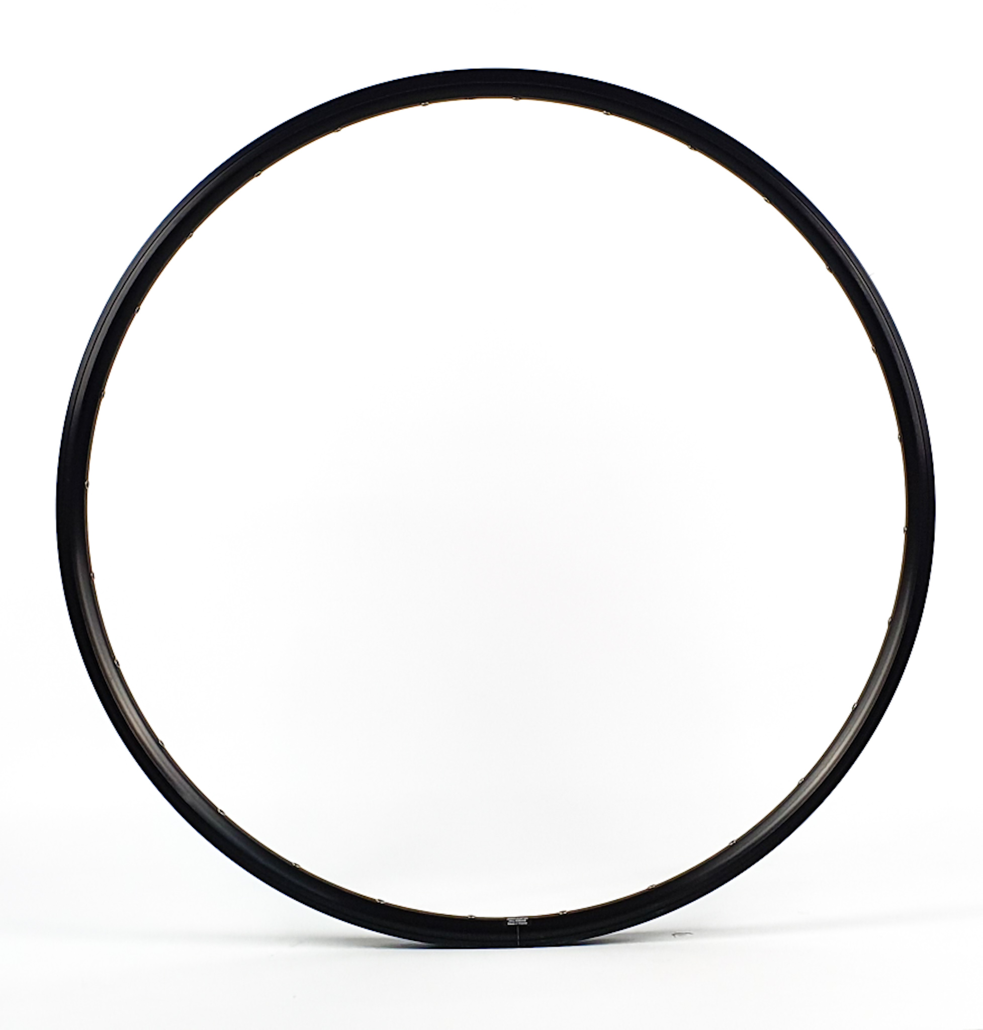 CNC Trekking T19 Felge 28" 28L schwarz