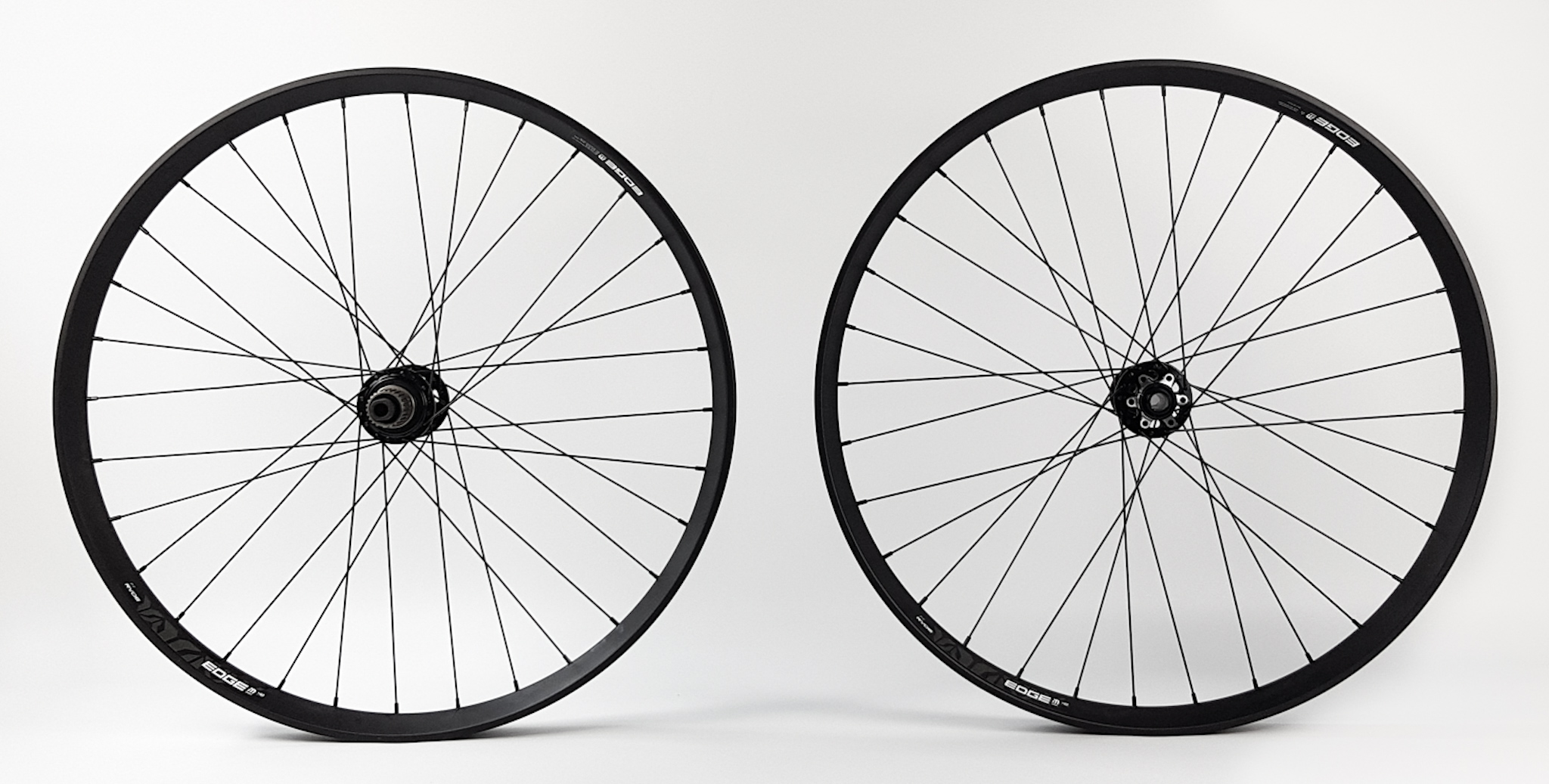 27,5" Novatec X-Light Disc / Ryde Edge M 40 Laufradsatz schwarz