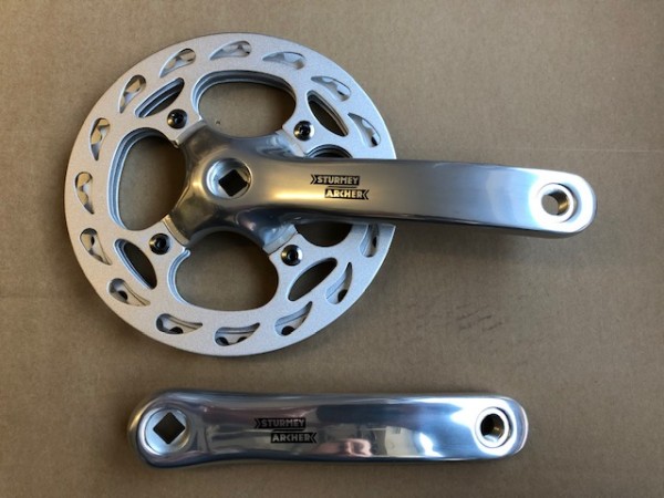 Sturmey Archer Singlespeedkurbel FCS752 silber 44Z Doppelschutz