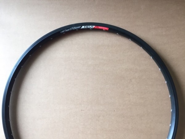 Alexrims DH19 Felge 26" 36L schwarz -Montagespuren-