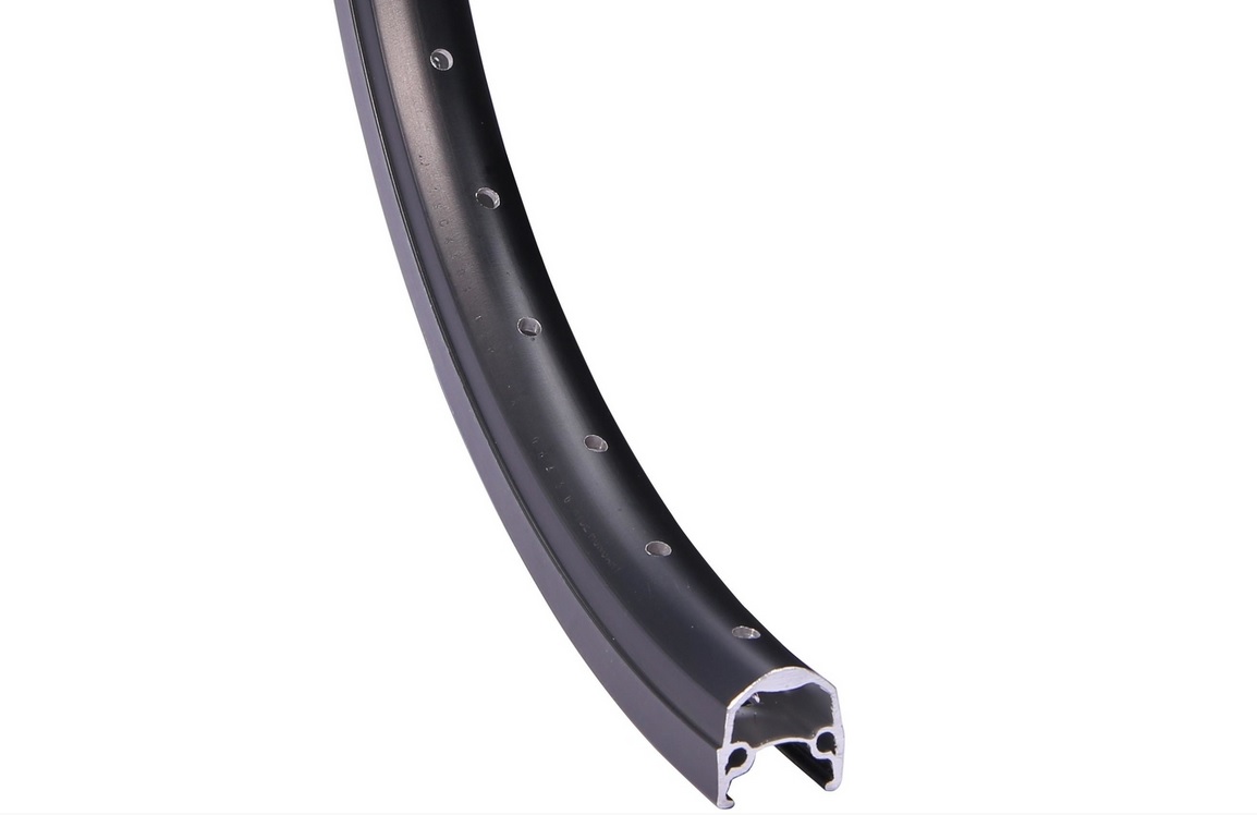 Ryde Andra 10 20" 36 Loch schwarz nicht abgedreht