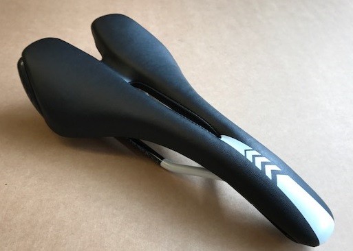 M-Wave Spider Spezialo Sattel schwarz