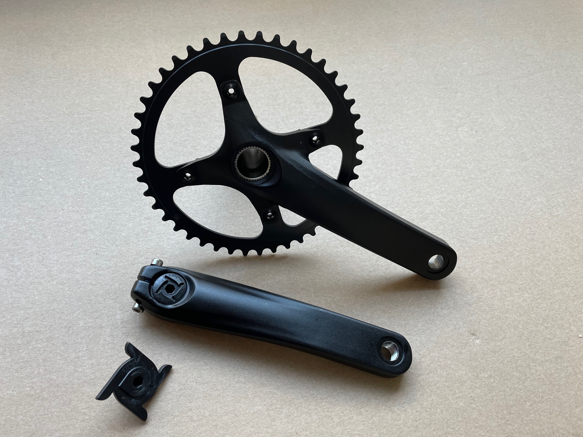 CNC H2-Singlespeed Kurbel 175mm 44Z ohne Innenlager