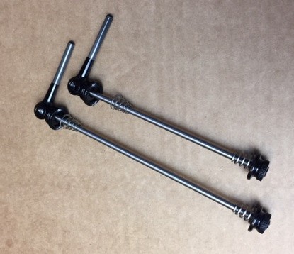 CNC New School MTB/Road Titan-Carbon Schnellspannerset schwarz-elox 45g