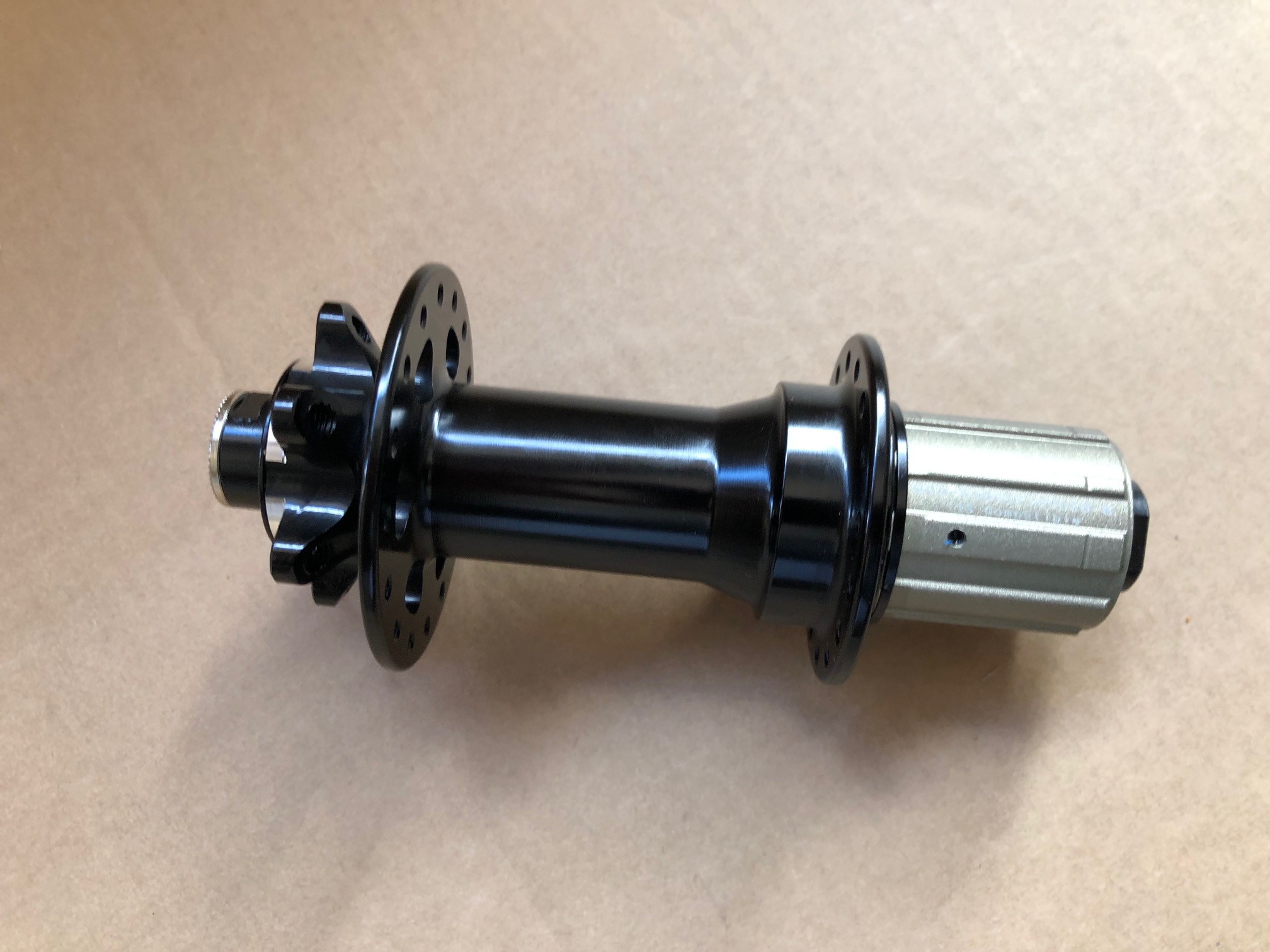 Novatec DH Disc Hinterradnabe 150x12mm 32 Loch schwarz ohne Logo SH11