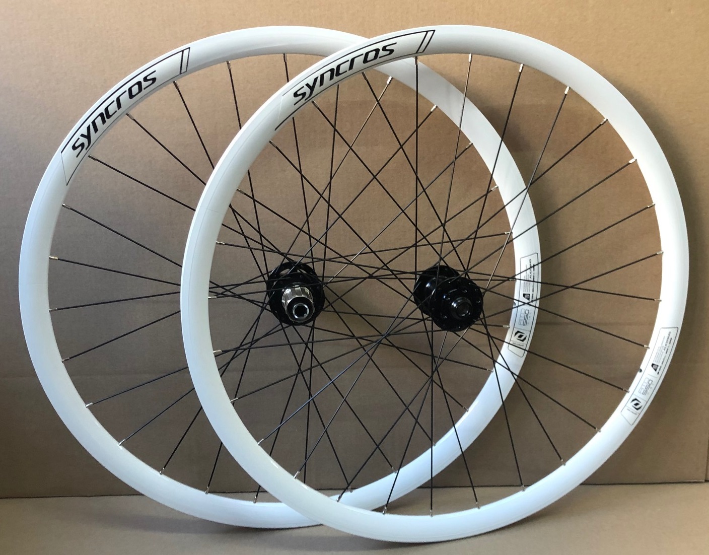 28" Syncros ATD 550 Disc Laufradsatz weiß (Boost/X12)