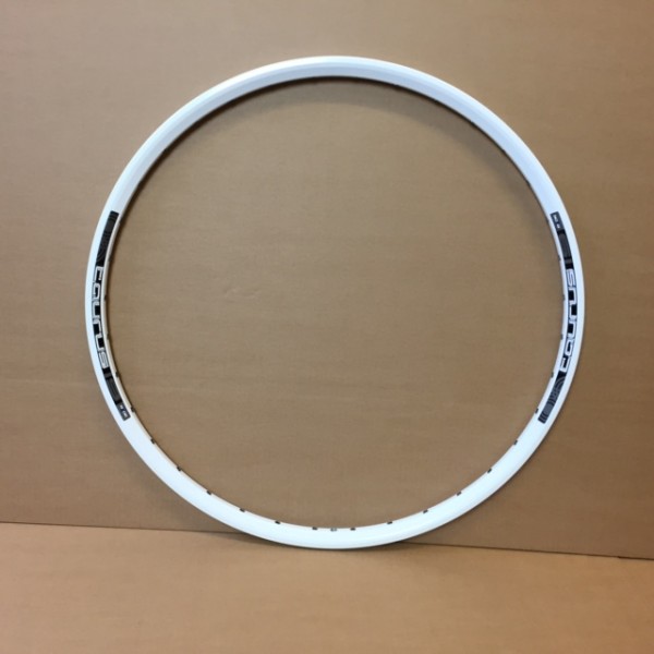 Ryde Taurus 19 28/29" 36L weiss