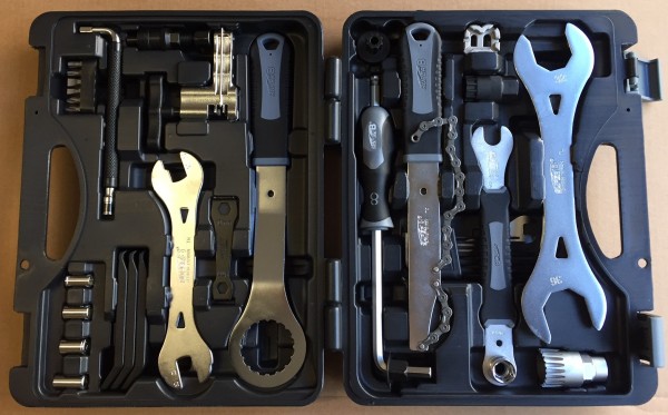 SuperB Werkzeugkoffer TBA-2000