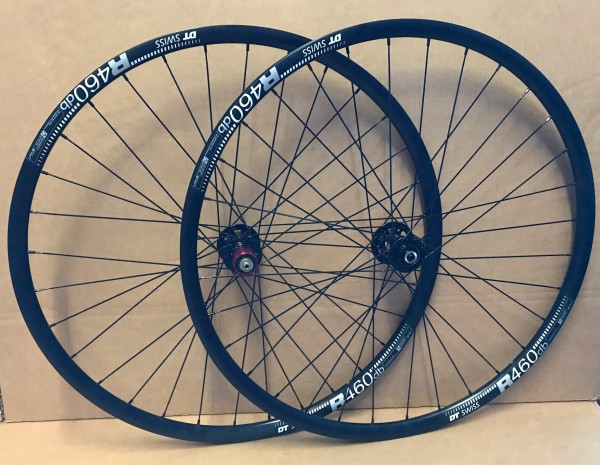 28" Novatec X-Light Disc LRS/ DT R460 /CN 424 schwarz