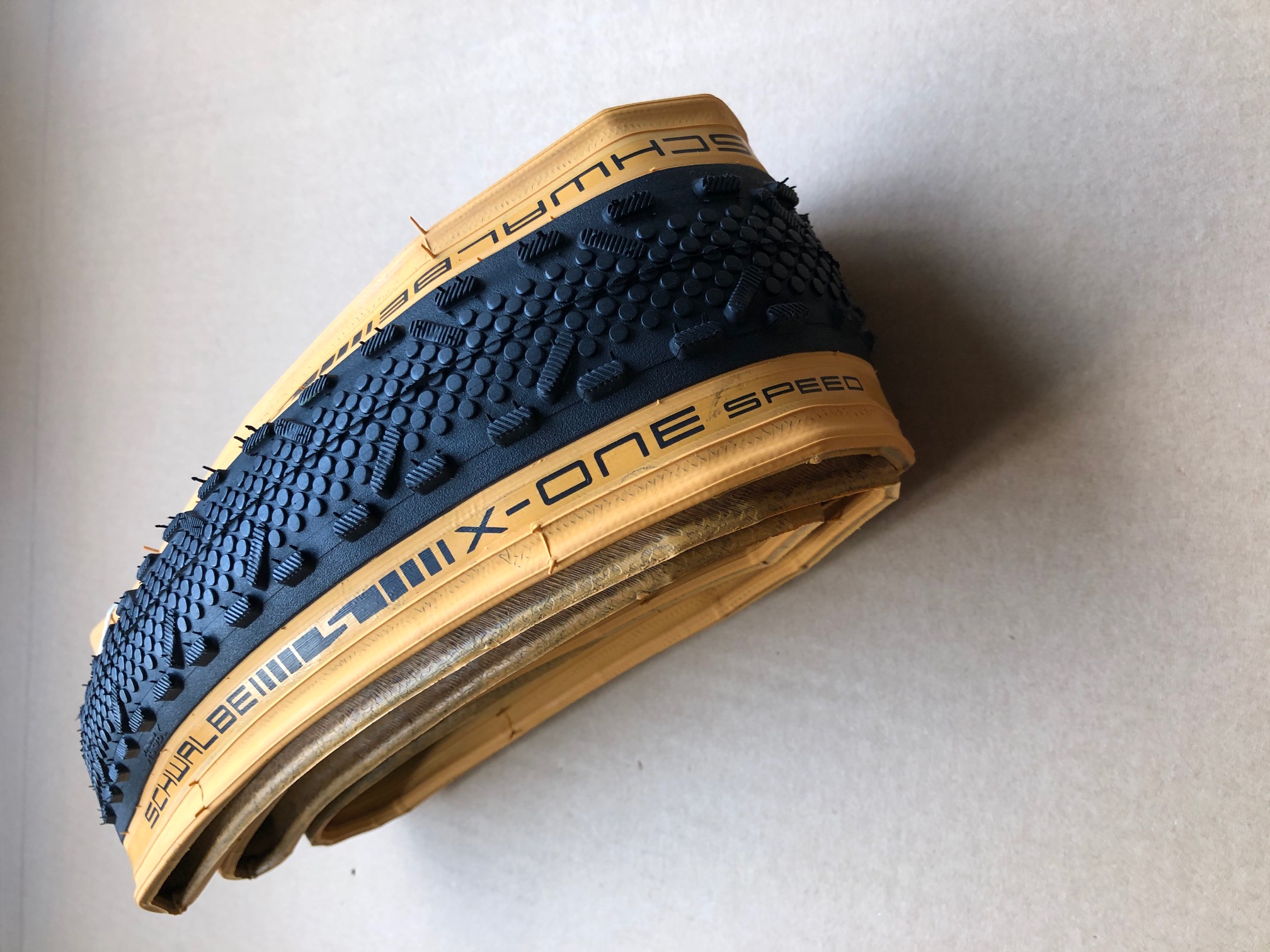 Schwalbe X-One Speed Performance 28 x 1,3" (33-622) schwarz/beige  Faltreifen